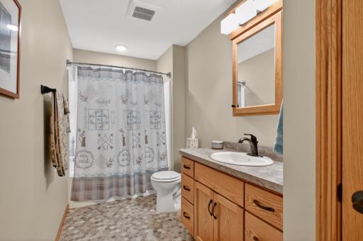 614 Dewberry Lane, Alexandria, MN 56308