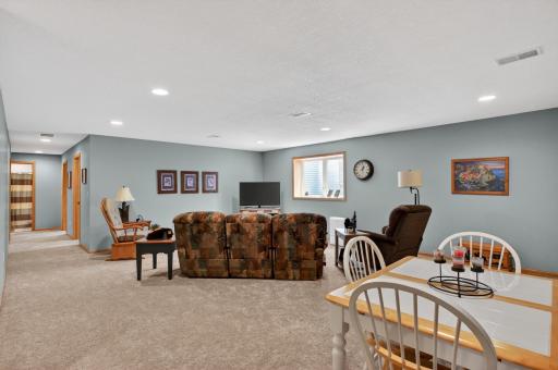 614 Dewberry Lane, Alexandria, MN 56308