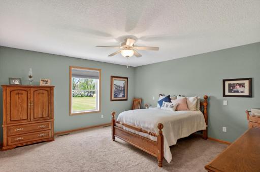 614 Dewberry Lane, Alexandria, MN 56308
