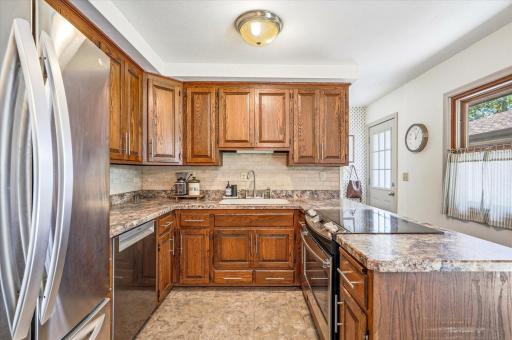 3485 Bellaire Avenue, Saint Paul, MN 55110