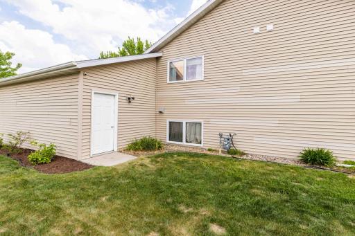 907 11th Avenue SE, Barnesville, MN 56514