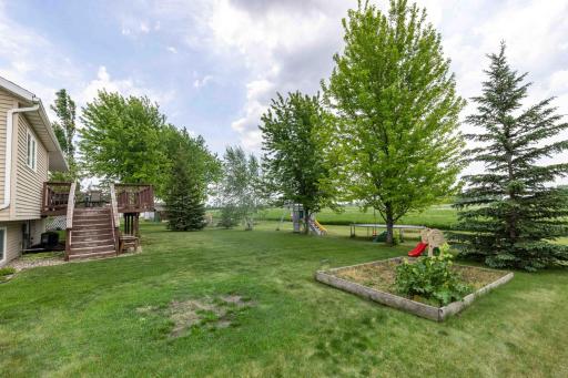907 11th Avenue SE, Barnesville, MN 56514