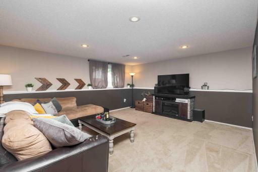 907 11th Avenue SE, Barnesville, MN 56514