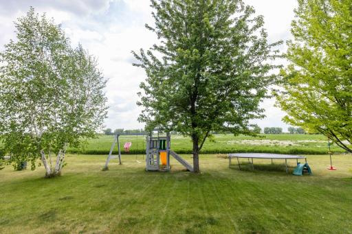 907 11th Avenue SE, Barnesville, MN 56514