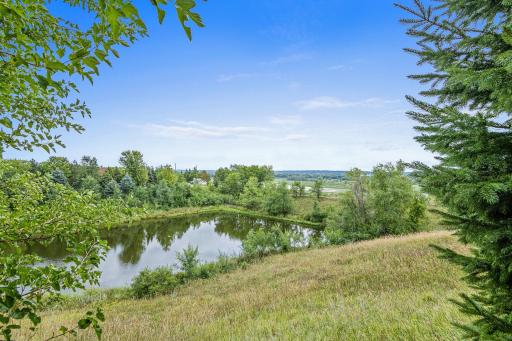 10174 Indigo Drive, Eden Prairie, MN 55347