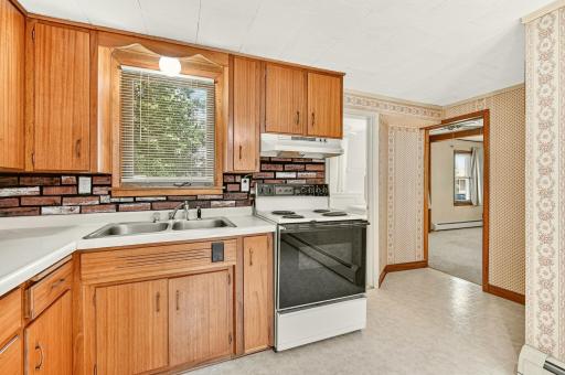 212 10 1/2 Street SE, Rochester, MN 55904