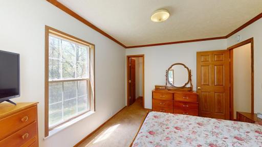 10676 Hillcrest Drive, Orr, MN 55771