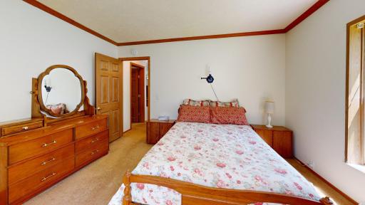 10676 Hillcrest Drive, Orr, MN 55771