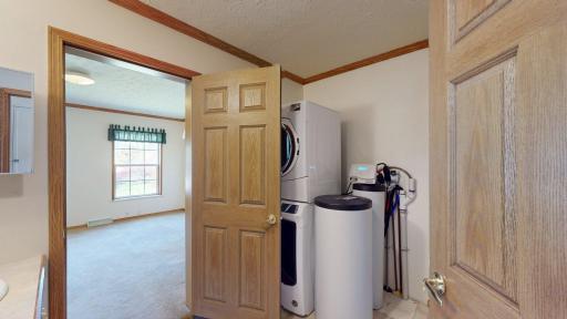 10676 Hillcrest Drive, Orr, MN 55771