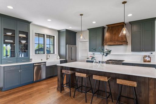8182 Waterset Circle, Mound, MN 55364