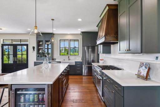 8182 Waterset Circle, Mound, MN 55364