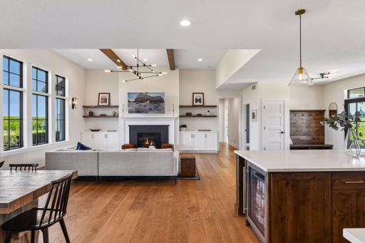 8182 Waterset Circle, Mound, MN 55364