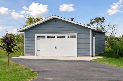 8182 Waterset Circle, Mound, MN 55364
