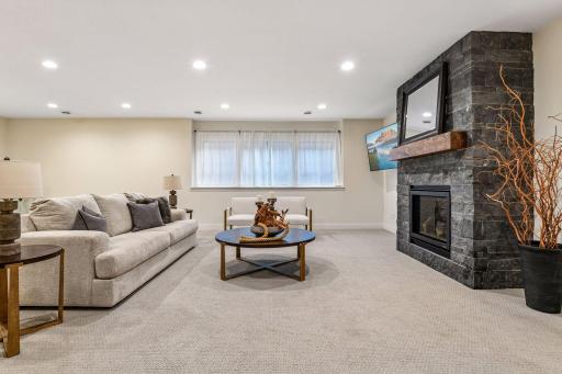 8182 Waterset Circle, Mound, MN 55364