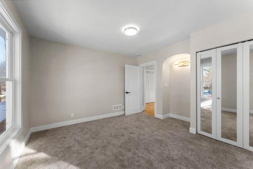 2320 Humboldt Avenue S, Minneapolis, MN 55405