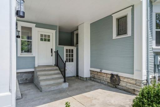 2320 Humboldt Avenue S, Minneapolis, MN 55405