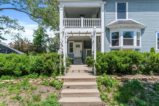 2320 Humboldt Avenue S, Minneapolis, MN 55405