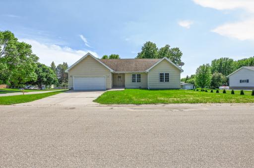 309 Iowa Avenue, Hoffman, MN 56339