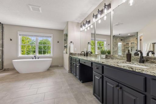 1981 Topaz Drive, Chanhassen, MN 55317