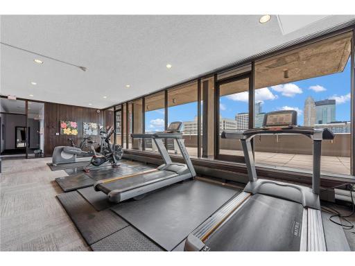 15 S 1st Street, A410, Minneapolis, MN 55401