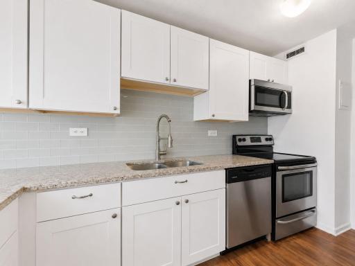 15 S 1st Street, A410, Minneapolis, MN 55401