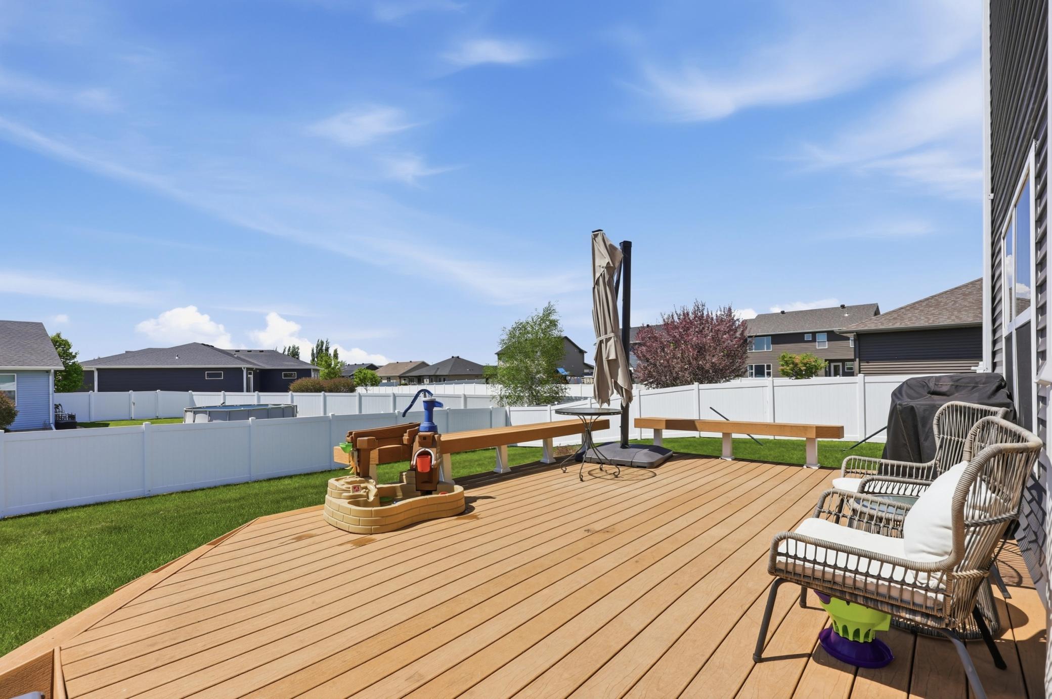 Maintenance free deck