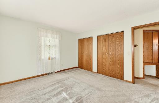 105 6th Avenue NW, Dodge Center, MN 55927