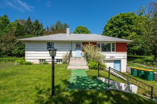 4880 Grandview Avenue, Mound, MN 55364