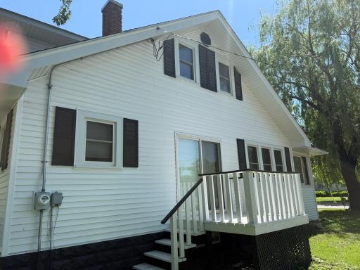 211 2nd Street SE, New Richland, MN 56072