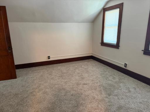 211 2nd Street SE, New Richland, MN 56072