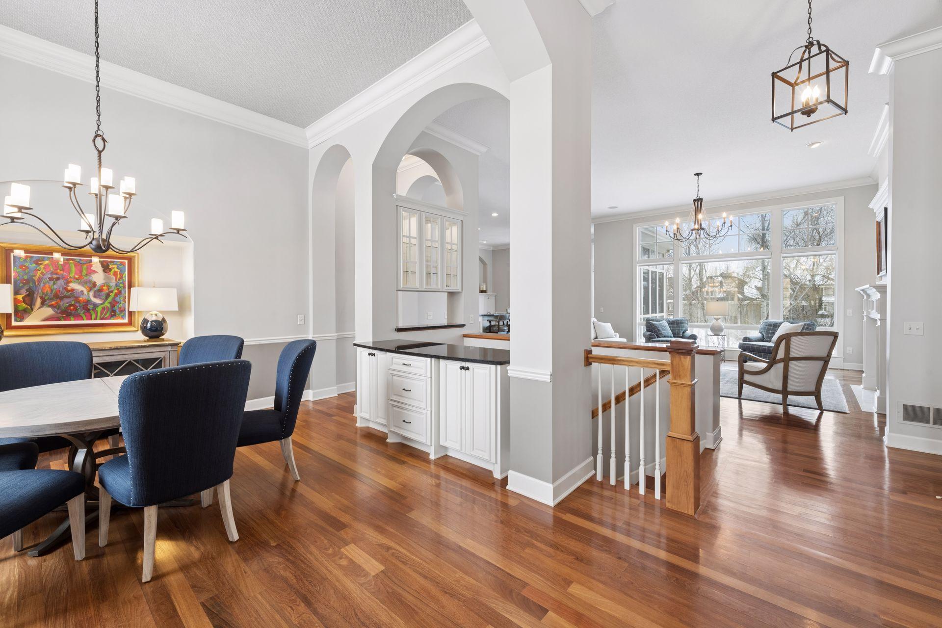 Built-in buffet