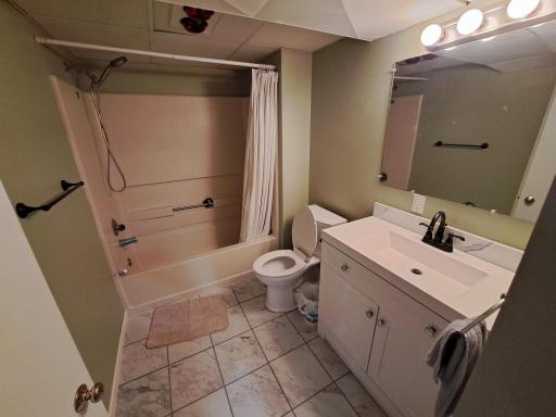 314 Meredith Road, Albert Lea, MN 56007