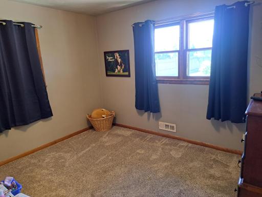 314 Meredith Road, Albert Lea, MN 56007