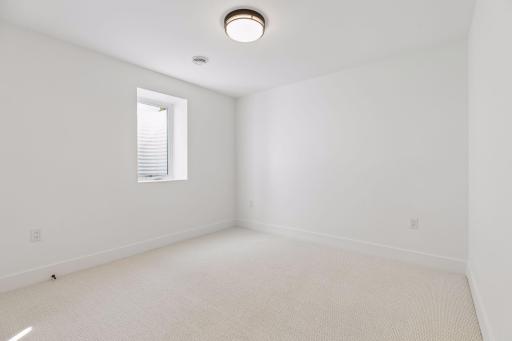 5705 Dupont Avenue South - - 0049.jpg