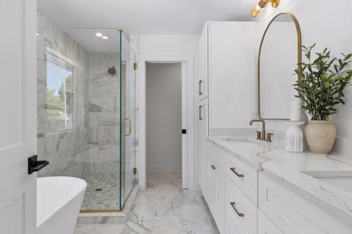 5705 Dupont Avenue South - - 0030.jpg