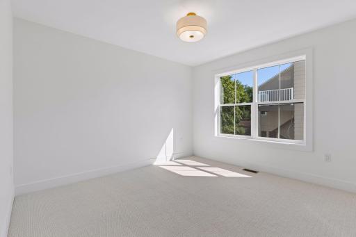 5705 Dupont Avenue South - - 0034.jpg