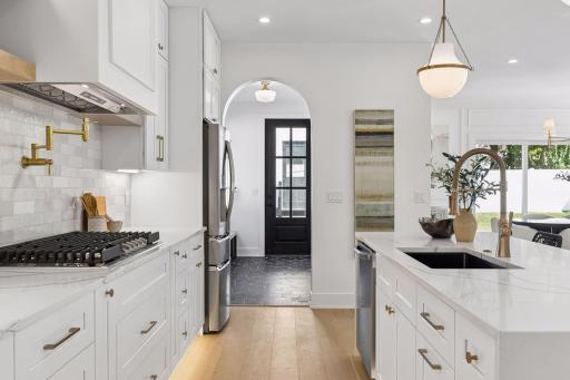 5705 Dupont Avenue South - - 0016.jpg