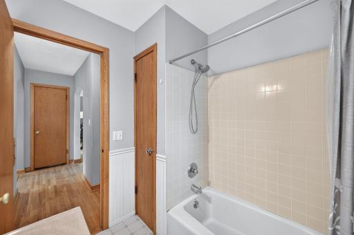1455 Schletti Street, Saint Paul, MN 55117