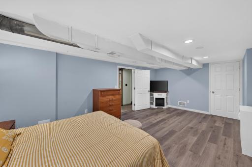 1455 Schletti Street, Saint Paul, MN 55117