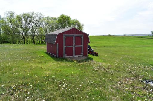 2830 G St, Harvey, ND 58341