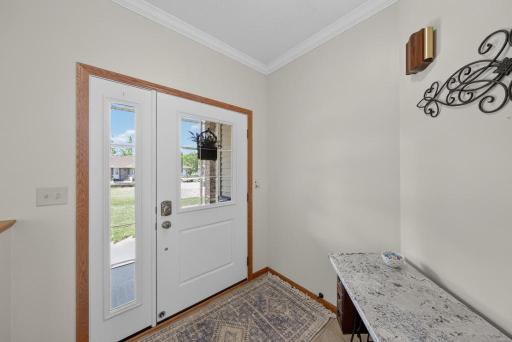 801 Grandview Court SE, Stewartville, MN 55976