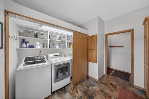 801 Grandview Court SE, Stewartville, MN 55976