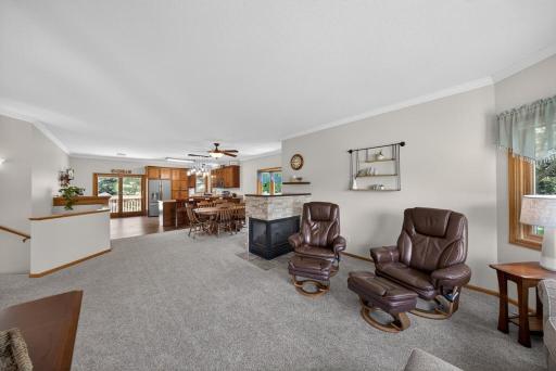 801 Grandview Court SE, Stewartville, MN 55976