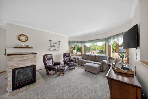 801 Grandview Court SE, Stewartville, MN 55976
