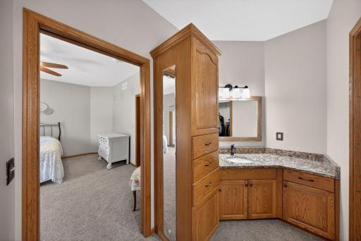801 Grandview Court SE, Stewartville, MN 55976