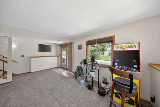 801 Grandview Court SE, Stewartville, MN 55976