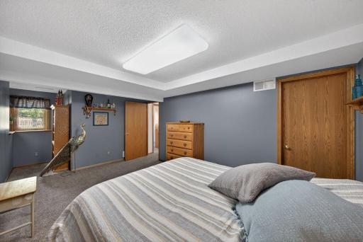 801 Grandview Court SE, Stewartville, MN 55976