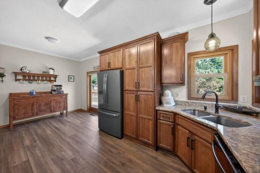 801 Grandview Court SE, Stewartville, MN 55976