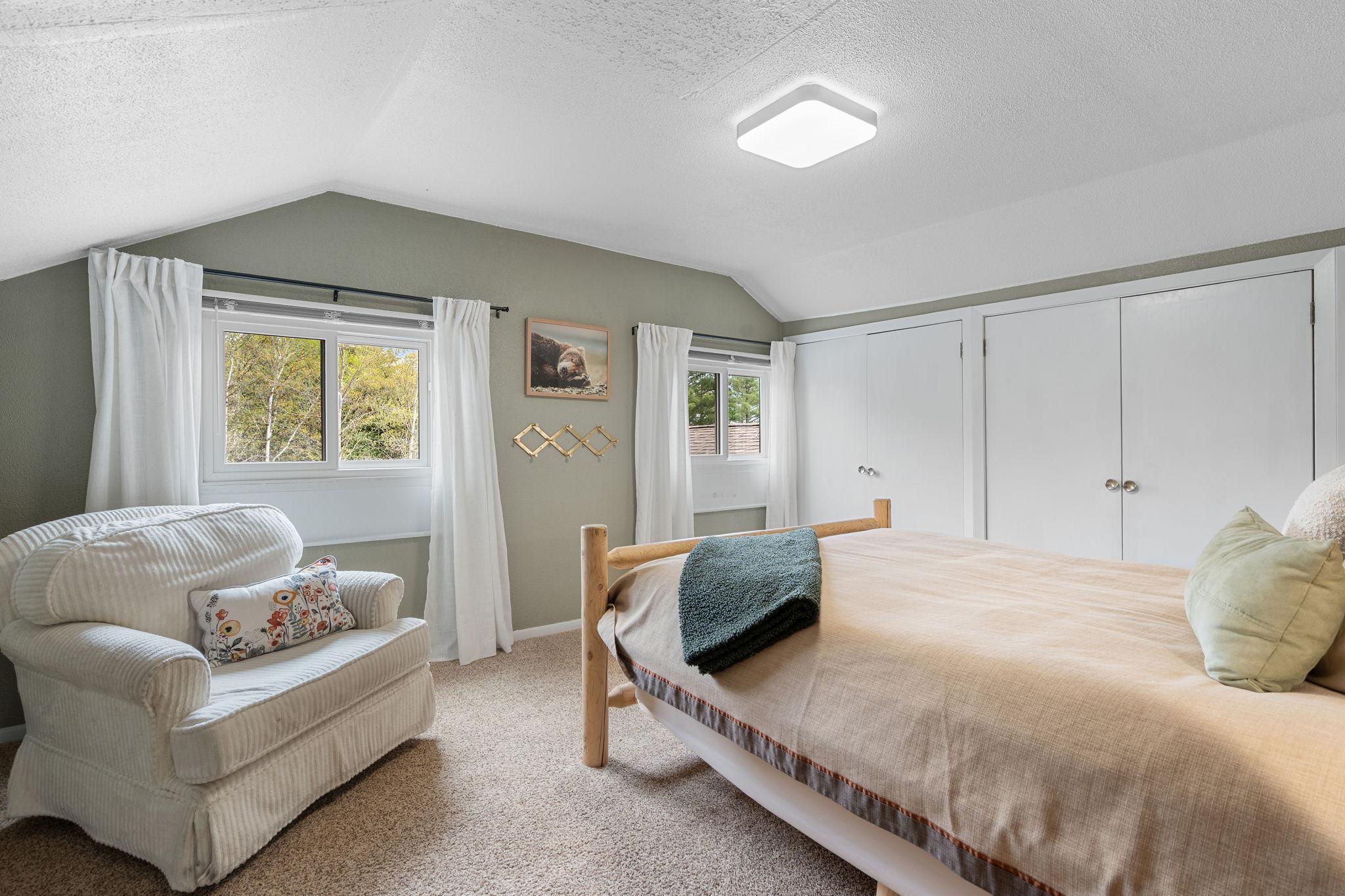 31-web-or-mls-w7341-pair-o-lakes-rd.jpg