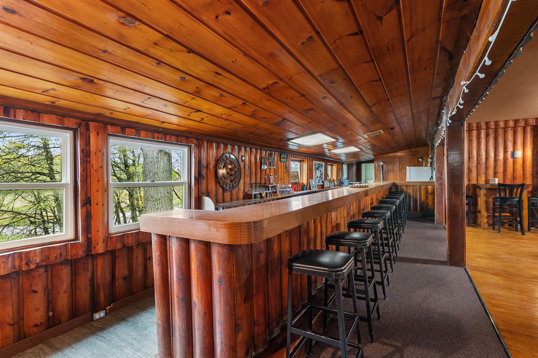 10-web-or-mls-w7341-pair-o-lakes-rd.jpg